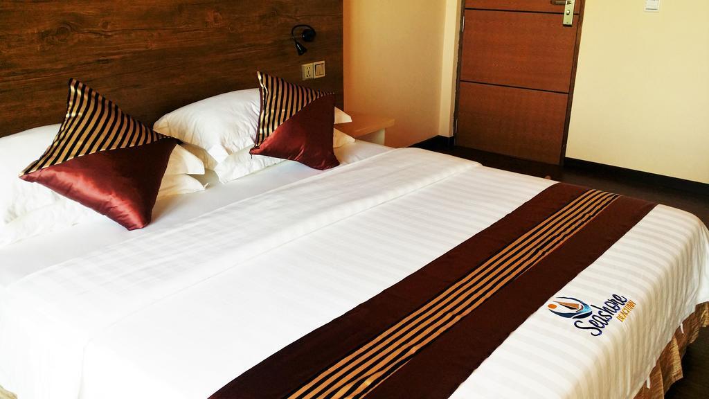 Seashore Beach Inn Maafushi Bagian luar foto