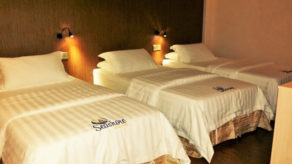 Seashore Beach Inn Maafushi Bagian luar foto