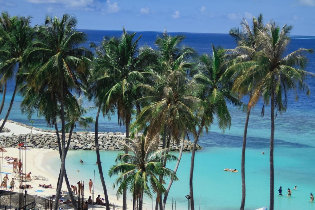 Seashore Beach Inn Maafushi Bagian luar foto